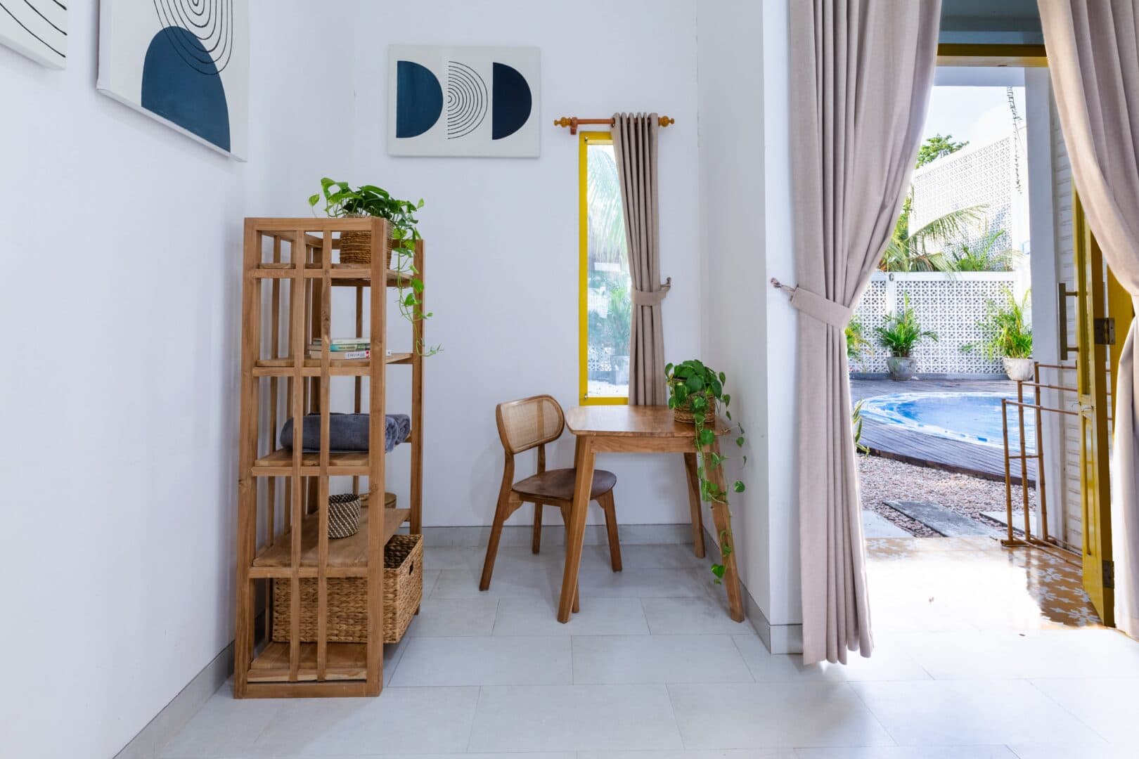 Surf Academy Canggu Bali - Working Space