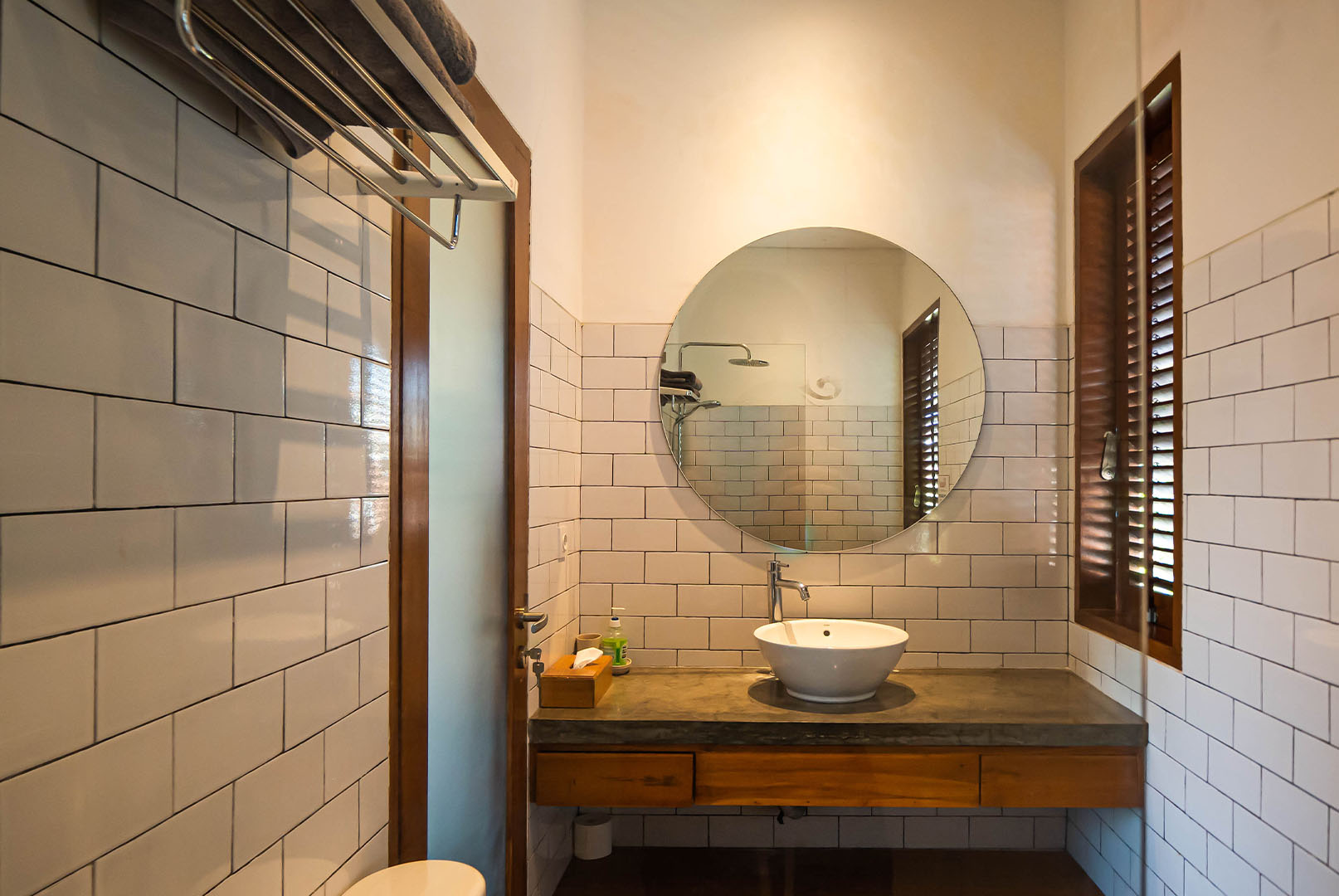 Superior Room Bathroom View 2 - Sōleïa Surf Camp Bali