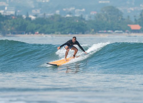 Why Joining a Surf Academy is the Best Decision for Beginner Surfers